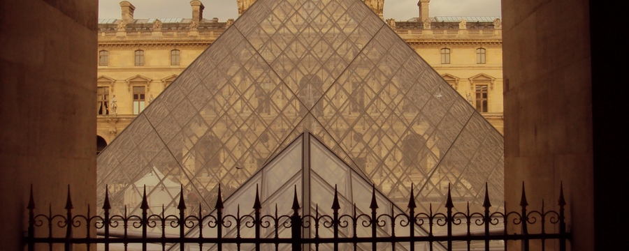 002 Louvre